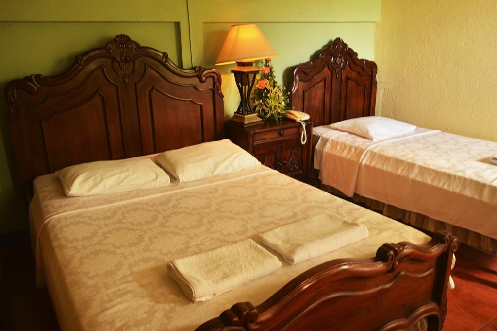 Hotel Real León 외부 사진